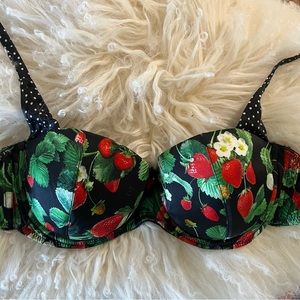 Fleur Du Mal Strawberry Silk Bra 32DD